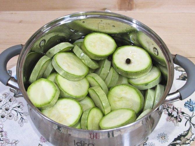 Кабачки по-болгарски на зиму: обалденный рецепт с фото