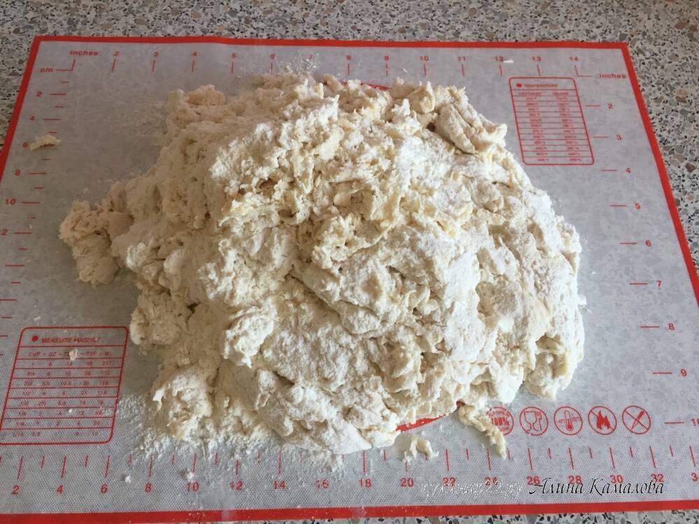 Сочные чебуреки из готового теста: 3 фото-рецепта