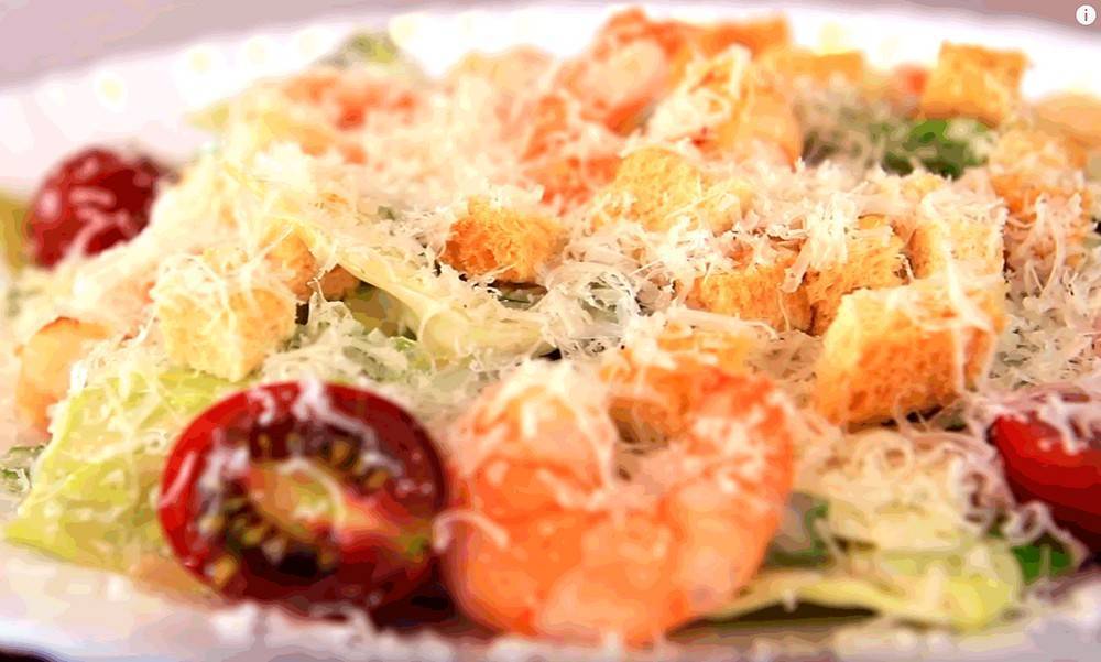 Салат «Цезарь» с креветками