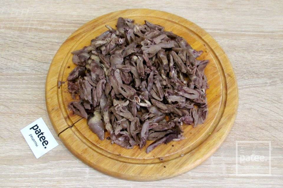 Сердечки с луком и морковью