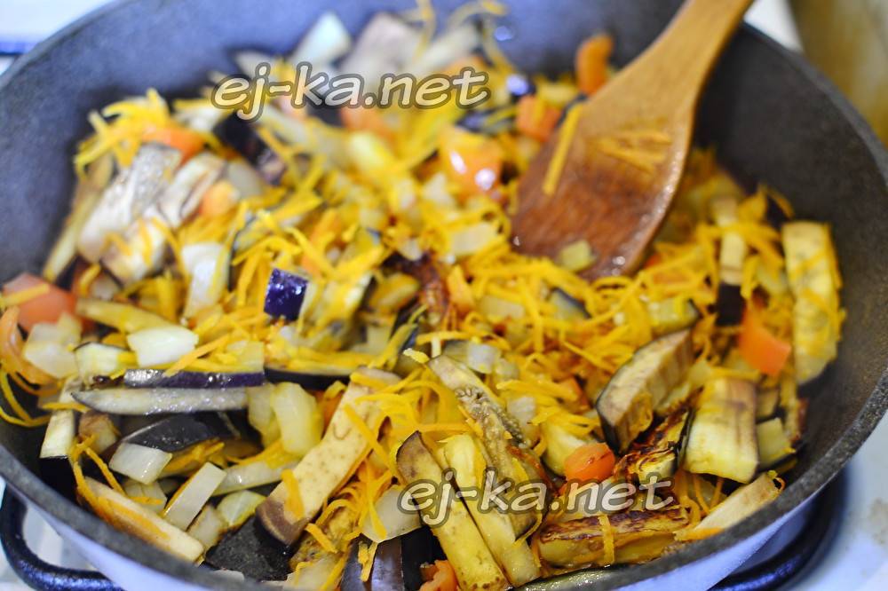 Салат «Пятерочка» на зиму с баклажанами — фото рецепт