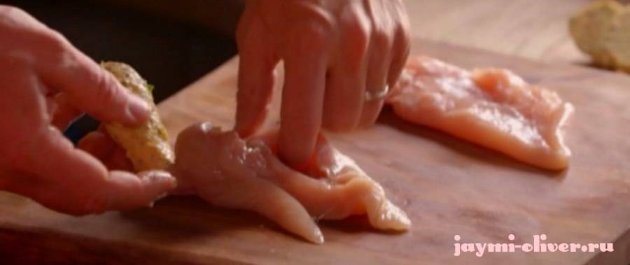 Котлета по-киевски: 5 способов приготовления киевской котлеты