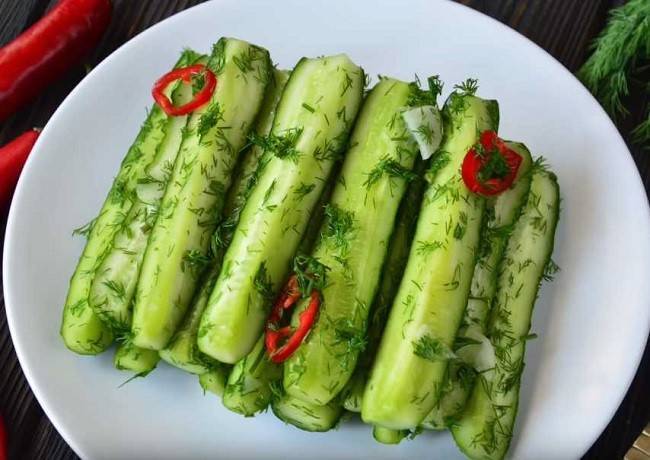 Хрустящие малосольные огурцы — фото рецепт