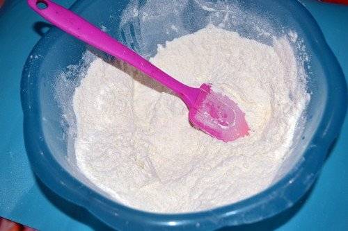 Пампушки с чесноком — 5 простых и быстрых рецептов