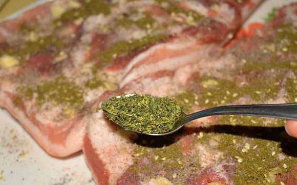 Грудинка в духовке: 4 рецепта с фото в духовке в фольге, рукаве, с картошкой