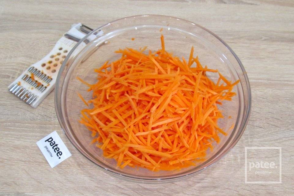 Сердечки с луком и морковью