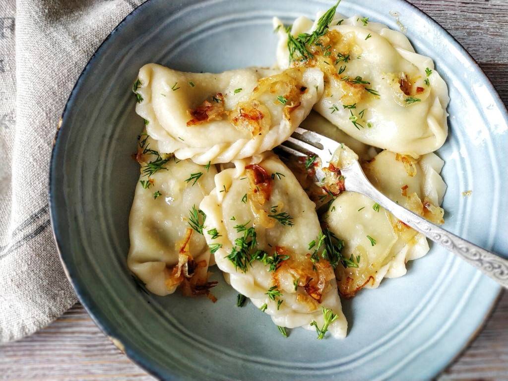 Вареники с картошкой — пошаговые рецепты в домашних условиях