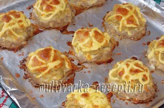 Стожки из фарша и картофеля в духовке
