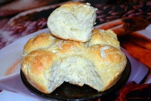 Пампушки с чесноком — 5 простых и быстрых рецептов
