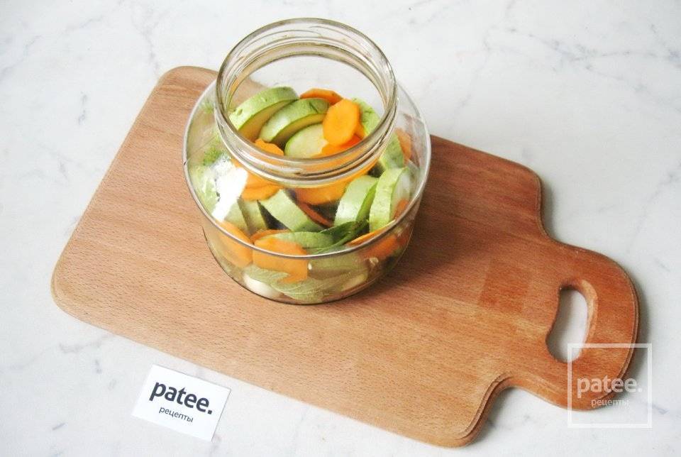 Салат из кабачков и моркови на зиму — фото-рецепт оригинальной заготовки