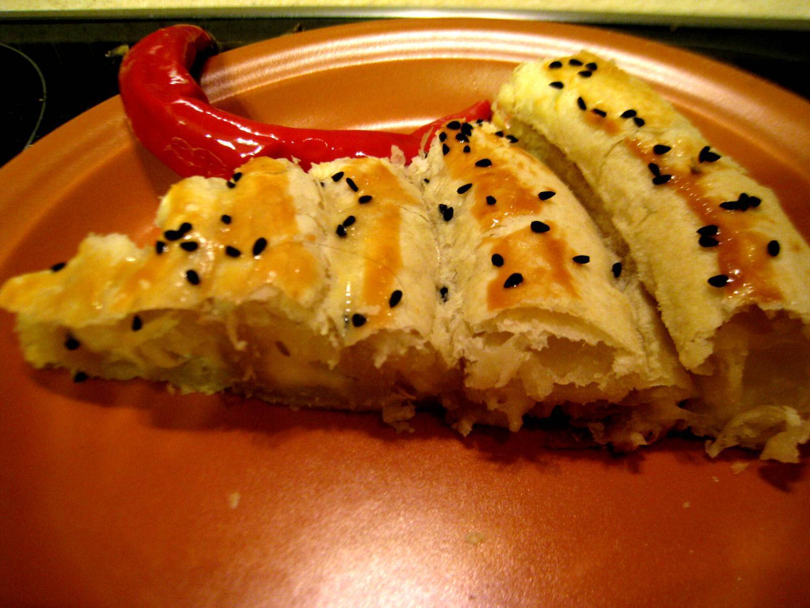 Ачма (грузинский пирог с сыром)