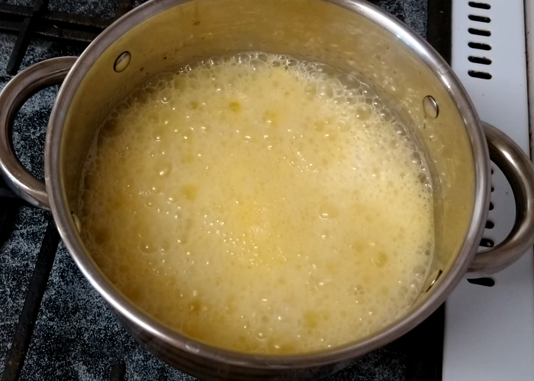 Морковный бисквит: 3 лучших рецептов с фото