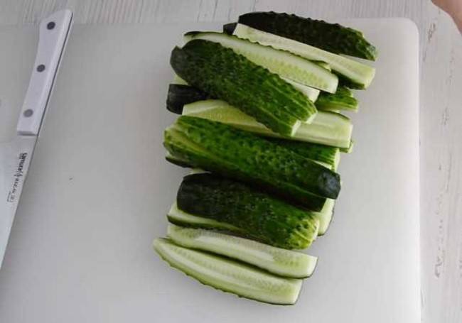 Хрустящие малосольные огурцы — фото рецепт