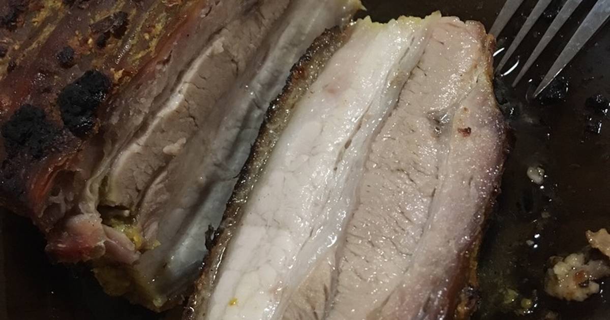 Свиная грудинка в домашних условиях: три варианта приготовления