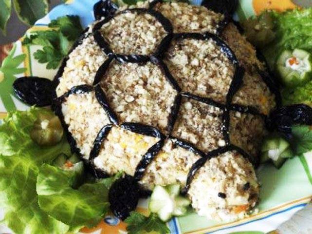 Салат с курицей и овощами: фото-рецепт