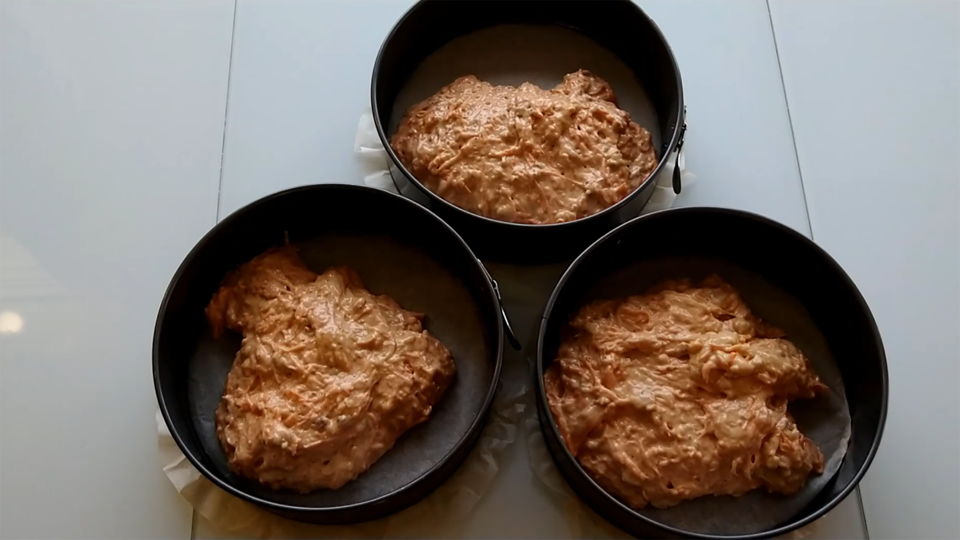 Морковный бисквит: 3 лучших рецептов с фото