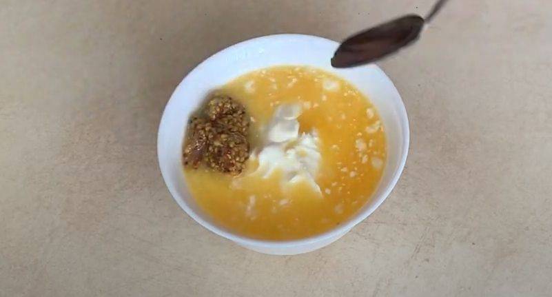 Салат с капустой и яйцом