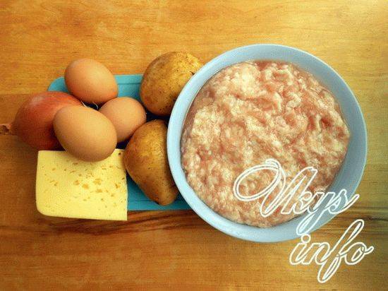 Стожки из фарша и картофеля в духовке