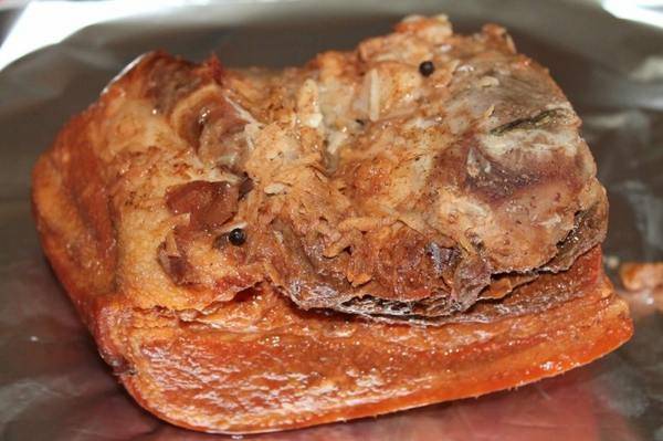 Грудинка в духовке: 4 рецепта с фото в духовке в фольге, рукаве, с картошкой