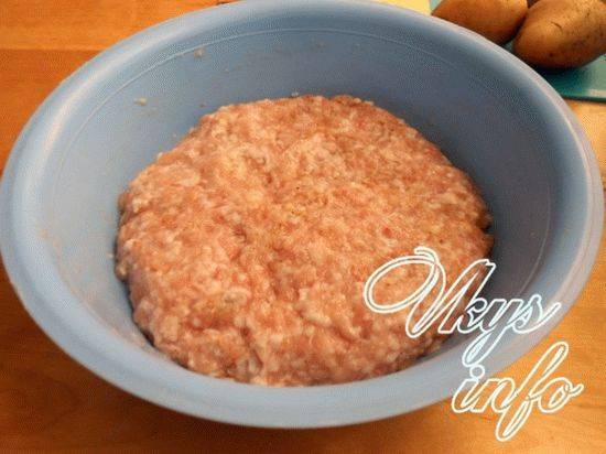 Стожки из фарша и картофеля в духовке