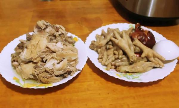 Как приготовить праздничный холодец из курицы: рецепт с фото