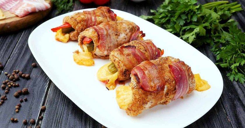 Рулет из курицы с черносливом: фото-рецепт мясной закуски к празднику