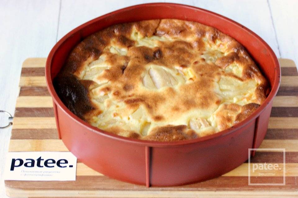 Лучшие рецепты пирога с грушами: слоеный, заливной, песочный, дрожжевой