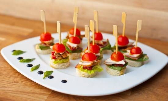 Пасты, паштеты и намазки для бутербродов на праздничный стол: 10 фото рецептов