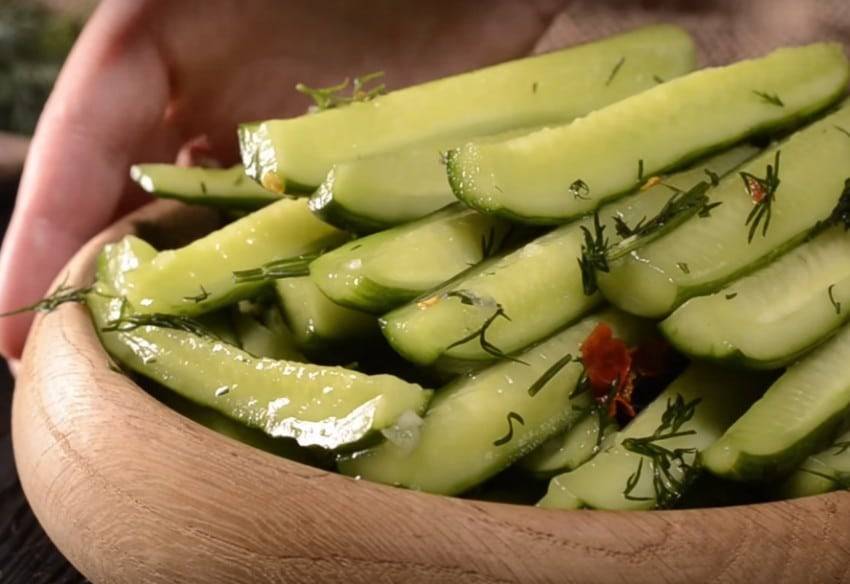 Хрустящие малосольные огурцы — фото рецепт