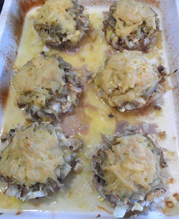 Стожки из фарша и картофеля в духовке