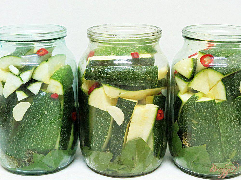 Обалденные рецепты кабачков в томате на зиму – просто «пальчики оближешь»!