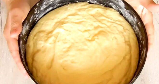 Пирог с яблоками в духовке: 7 фото рецептов