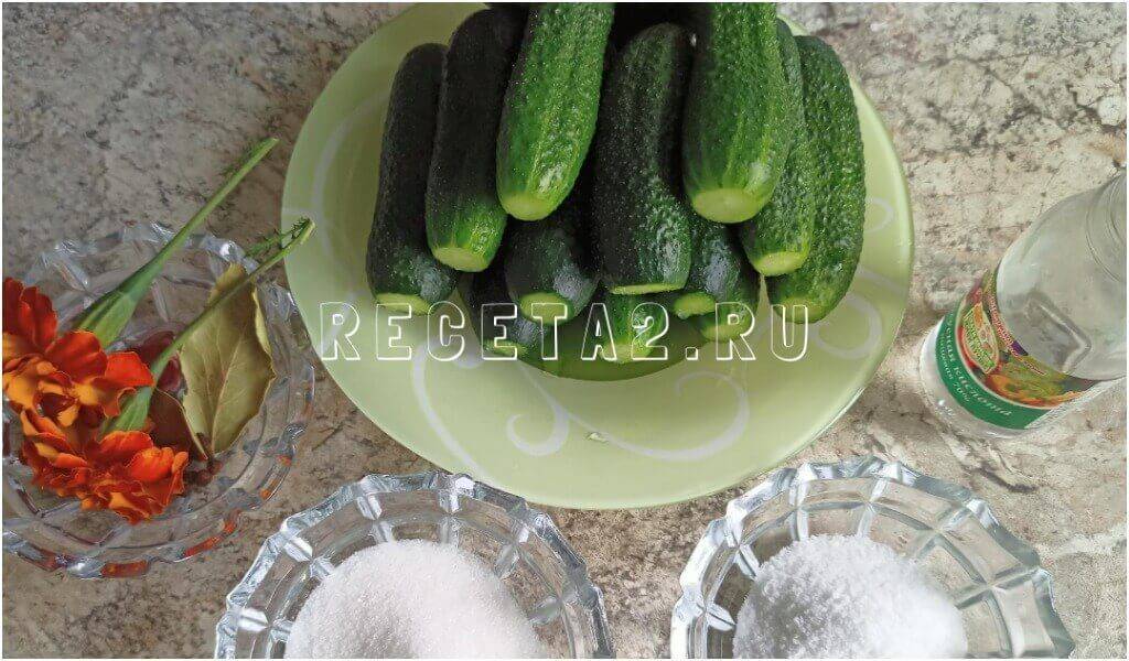 Огурцы с бархатцами: необычный рецепт соленья