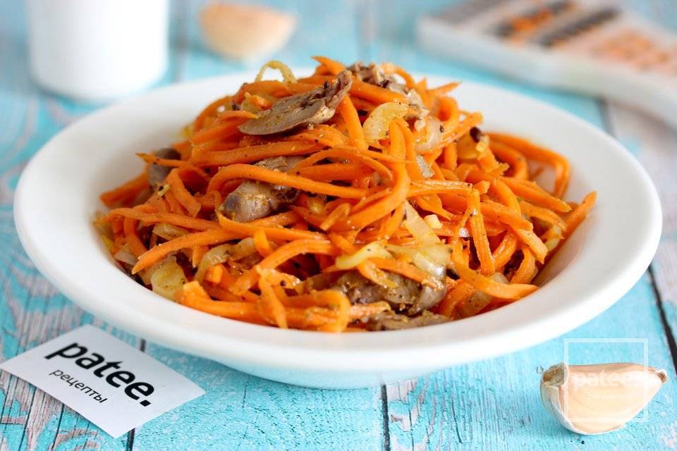 Сердечки с луком и морковью