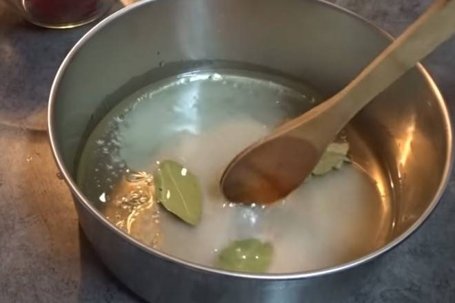 Горький перец на зиму: 10 вариантов закуски с огоньком!