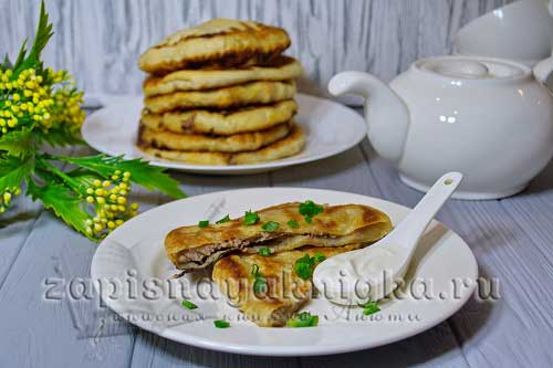 Молдавские плацинды: как сделать идеальное тесто и начинку? 7 рецептов с фото