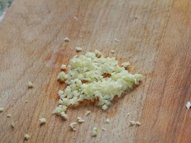 Как приготовить праздничный холодец из курицы: рецепт с фото