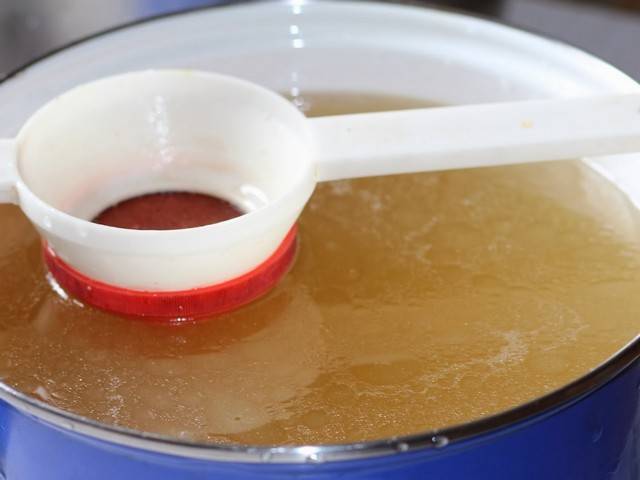 Как приготовить праздничный холодец из курицы: рецепт с фото