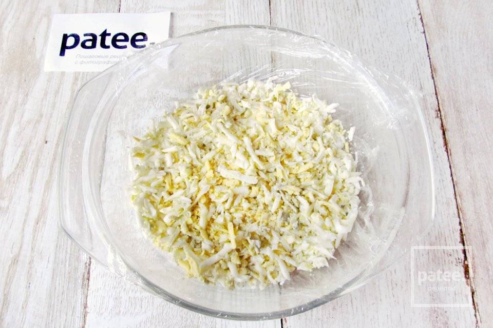 Салат с копченым окорочком: фото-рецепт, который вас удивит