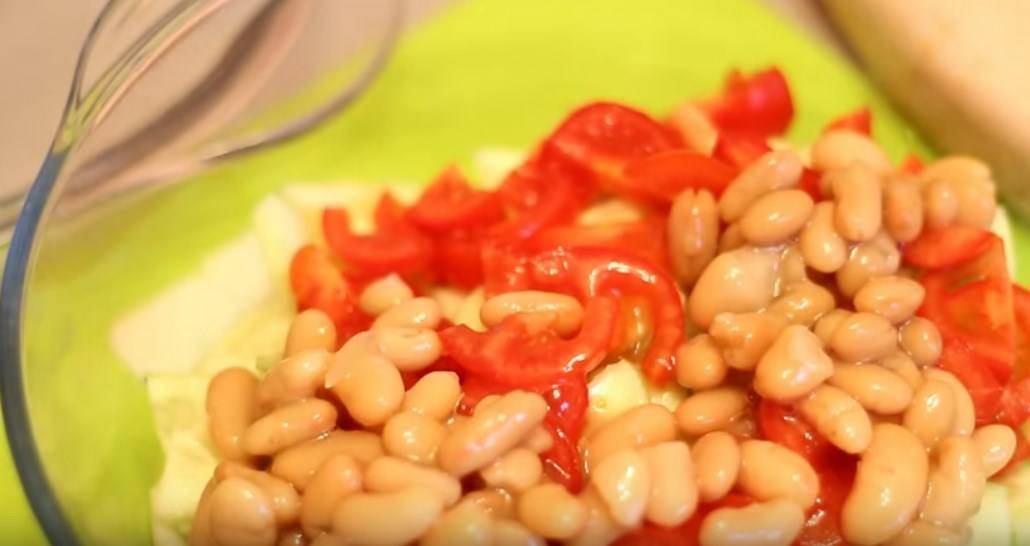 Салат с консервированным тунцом