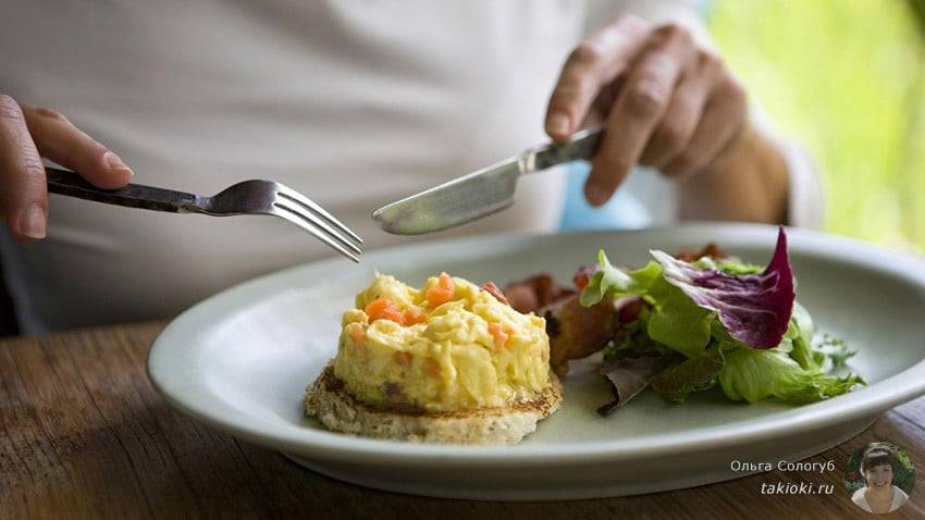 Пышный омлет в микроволновке