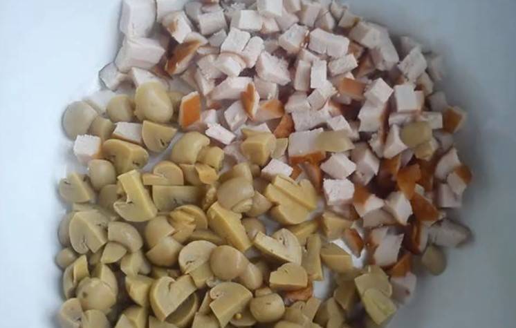 Салат с курицей и овощами: фото-рецепт