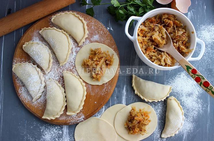 Вареники с капустой