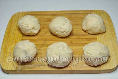 Молдавские плацинды: как сделать идеальное тесто и начинку? 7 рецептов с фото