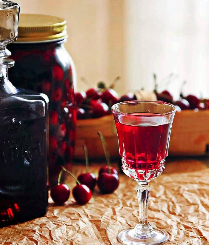 Настойка из вишни