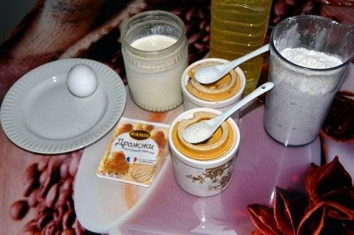 Пампушки с чесноком — 5 простых и быстрых рецептов